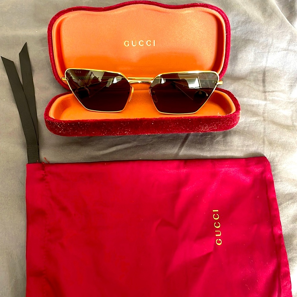 Gucci sunglasses